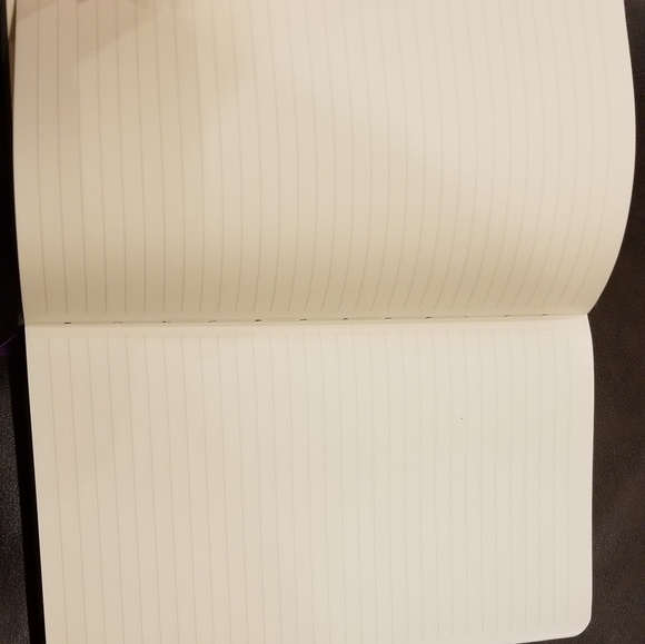 Younique convention 2017 notebook - Picture 2 of 2